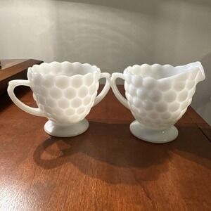 Vintage Anchor Hocking Bubble Pattern‎ Milk Glass Creamer & Sugar Bowl Set